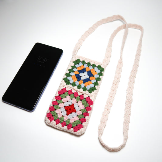 ÖRGÜ TELEFON ÇANTASI