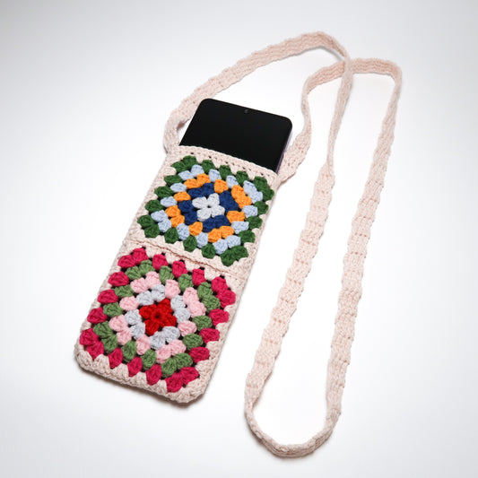 ÖRGÜ TELEFON ÇANTASI